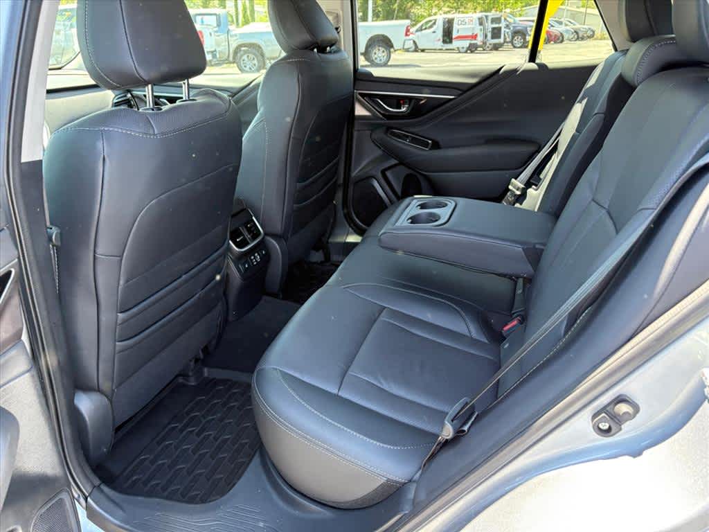 2025 Subaru Outback Limited - Photo 10
