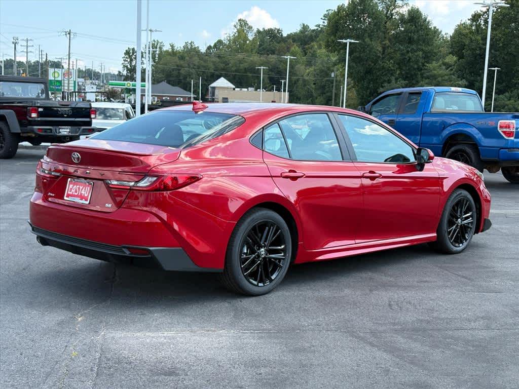 Used 2026 Toyota Camry SE Sedan
