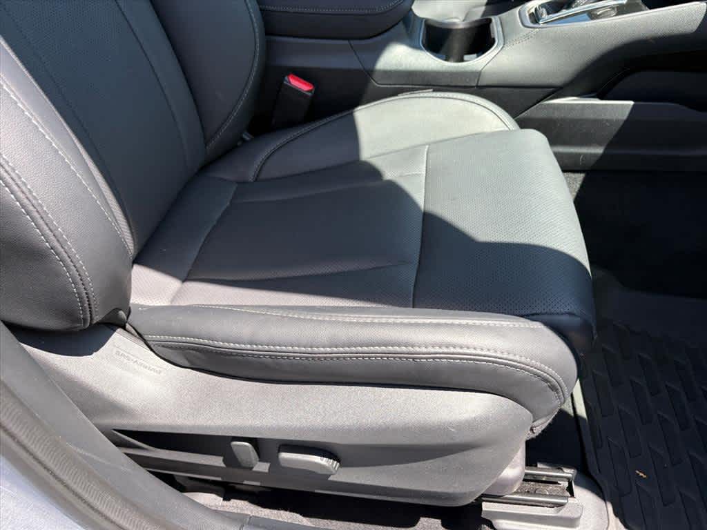 2025 Subaru Outback Limited - Photo 7