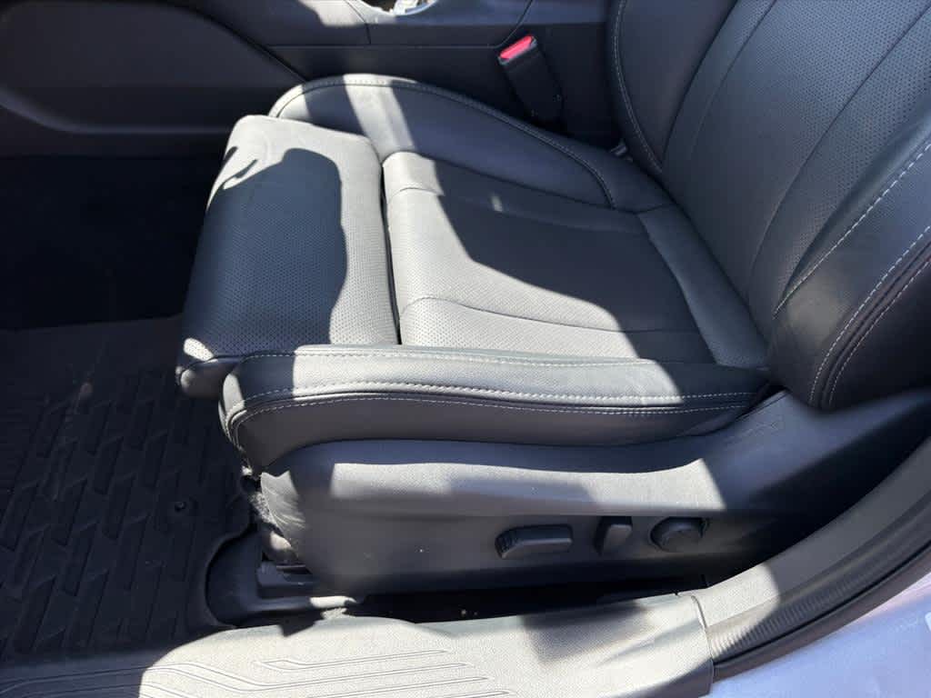 2025 Subaru Outback Limited - Photo 22