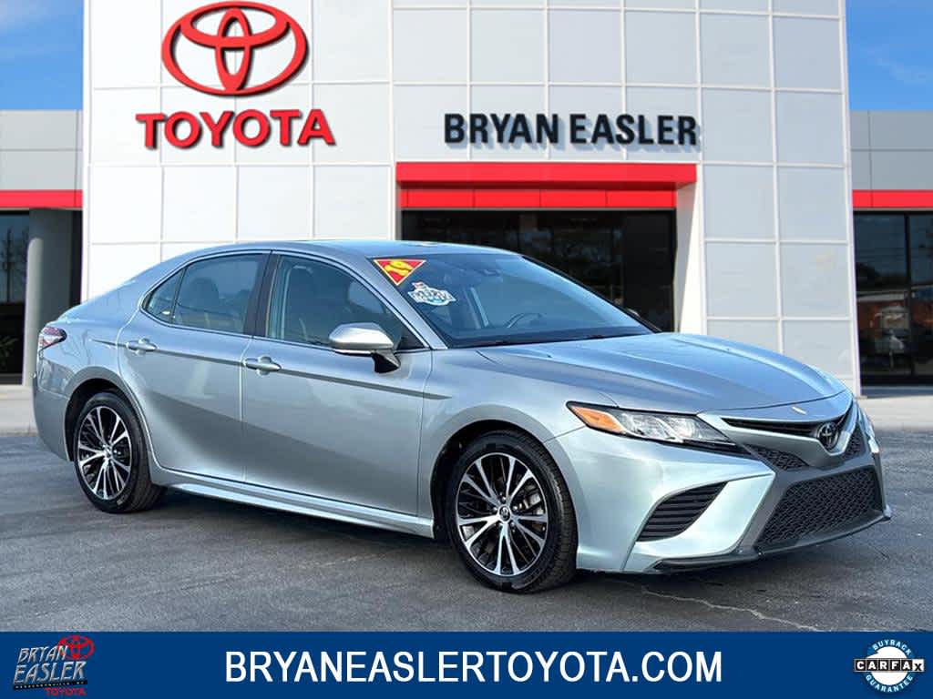 2019 Toyota Camry SE