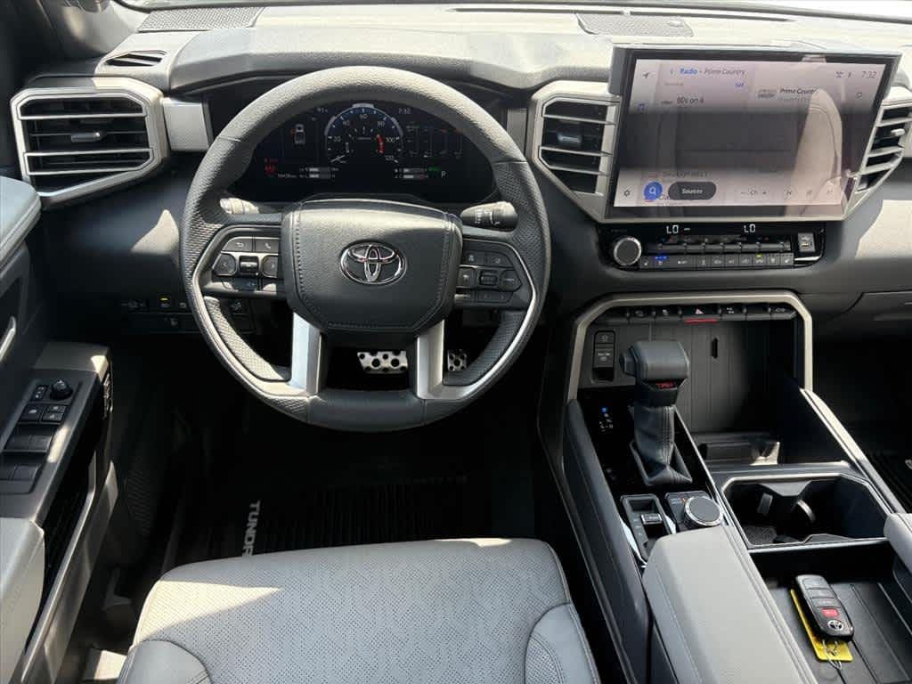 Used 2025 Toyota Tundra Limited Hybrid Crewmax 5.5 Bed (SE) CrewMax 5.5 Bed (SE)
