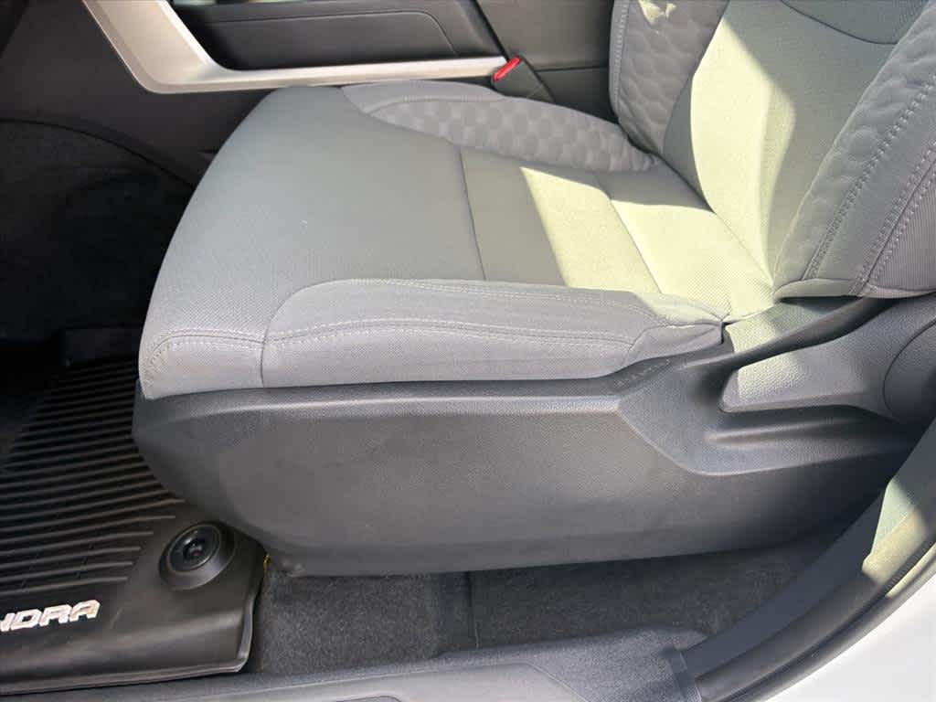 2024 Toyota Tundra SR5 - Photo 22
