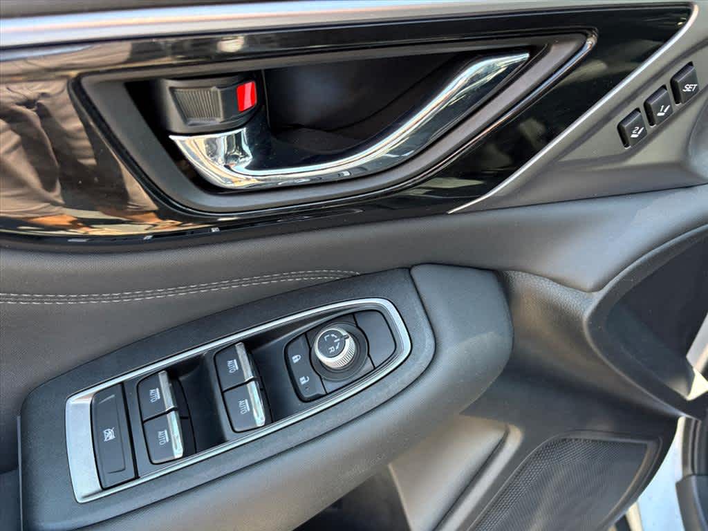 2025 Subaru Outback Limited - Photo 21