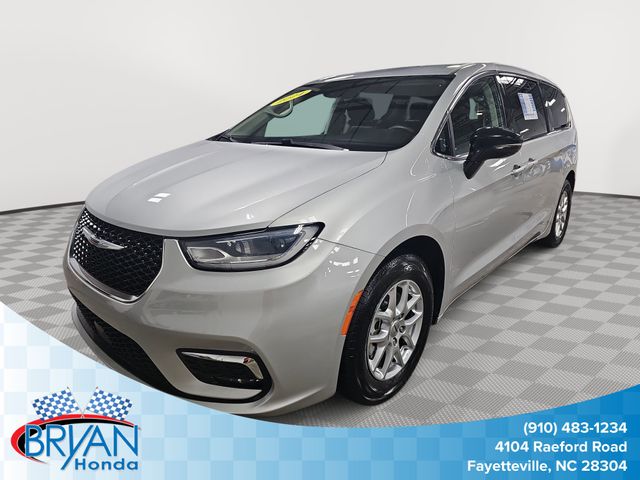 2024 Chrysler Pacifica