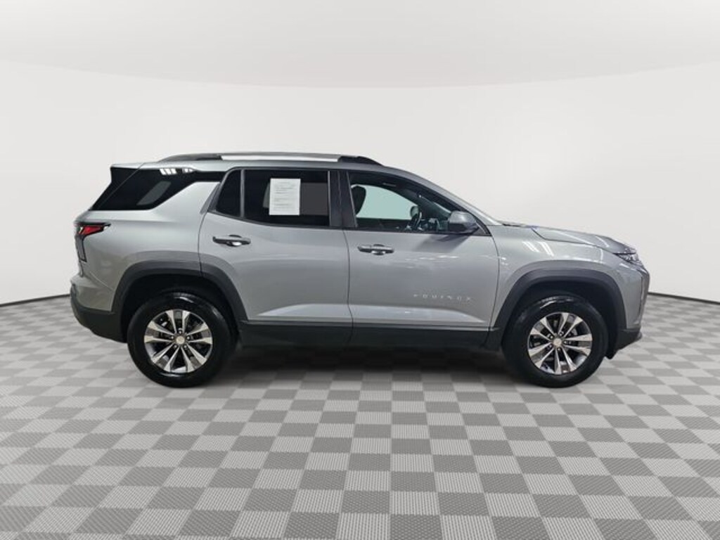 Used 2025 Chevrolet Equinox LT SUV