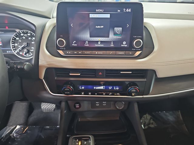 2025 Nissan Rogue SV - Photo 20