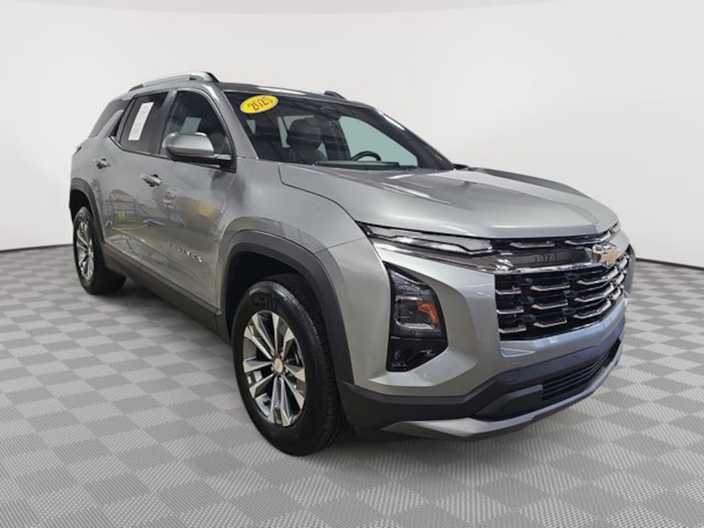 Used 2025 Chevrolet Equinox LT SUV
