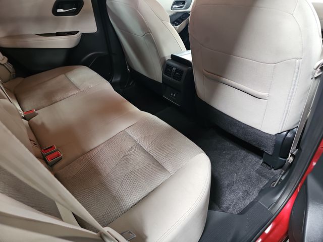 2025 Nissan Rogue SV - Photo 11