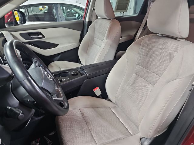 2025 Nissan Rogue SV - Photo 15