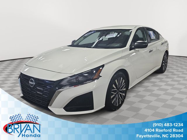 2025 Nissan Altima