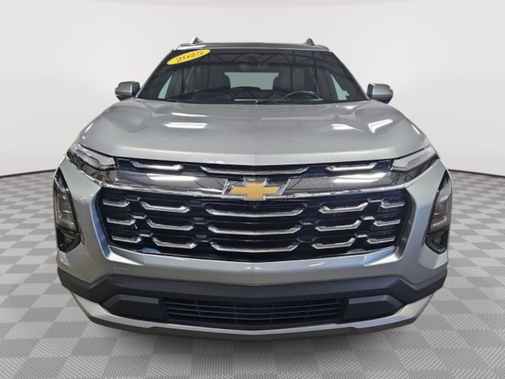 Used 2025 Chevrolet Equinox LT SUV