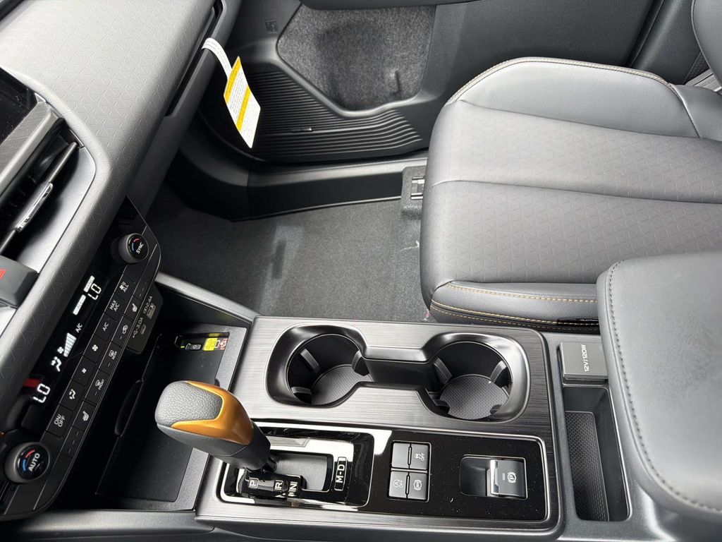 2026 Subaru Outback Wilderness - Photo 18