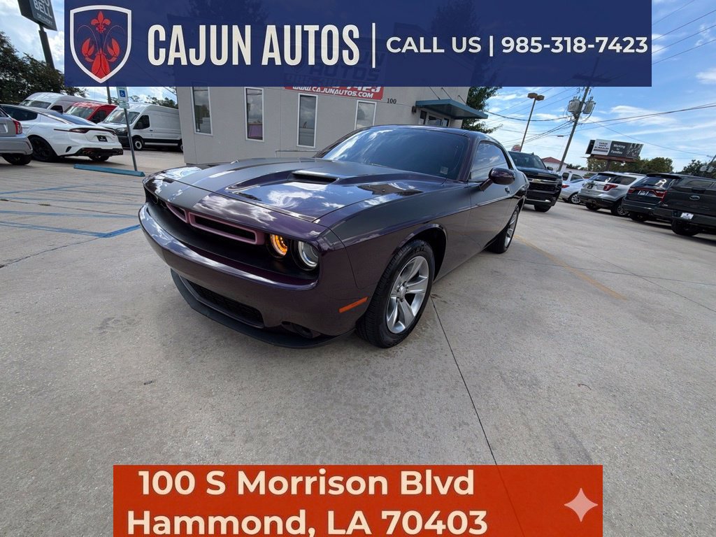 Used 2020 Dodge Challenger SXT with VIN 2C3CDZAG9LH152235 for sale in Jennings, LA