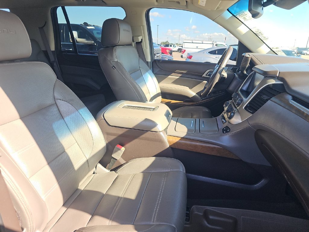 2018 GMC Yukon Denali - Photo 5