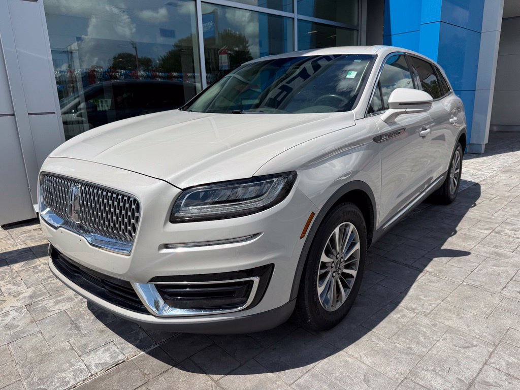 2019 Lincoln Nautilus Select