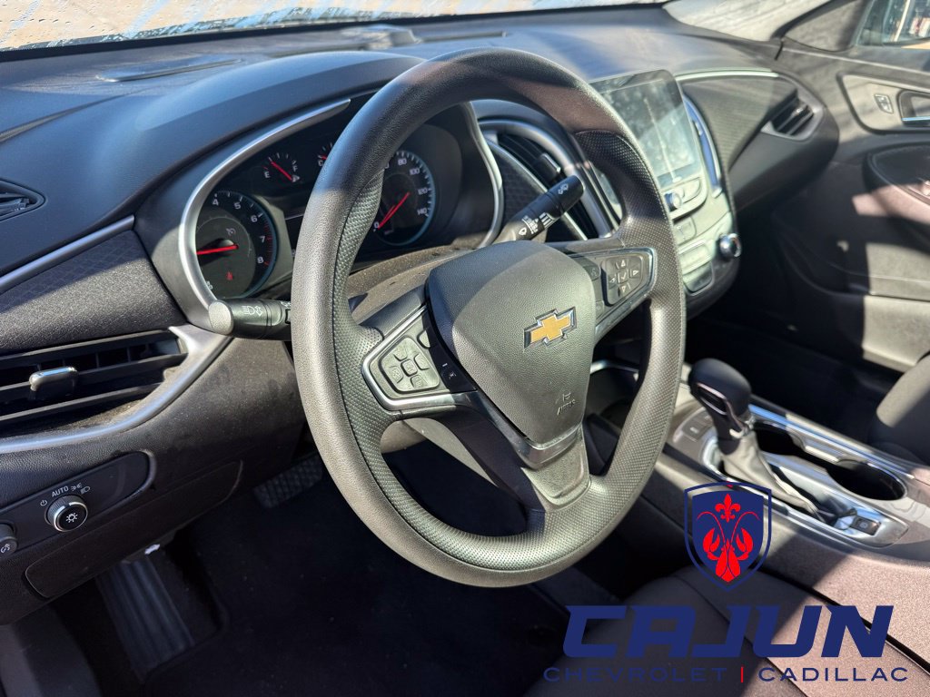 Used 2025 Chevrolet Malibu 1LT Sedan