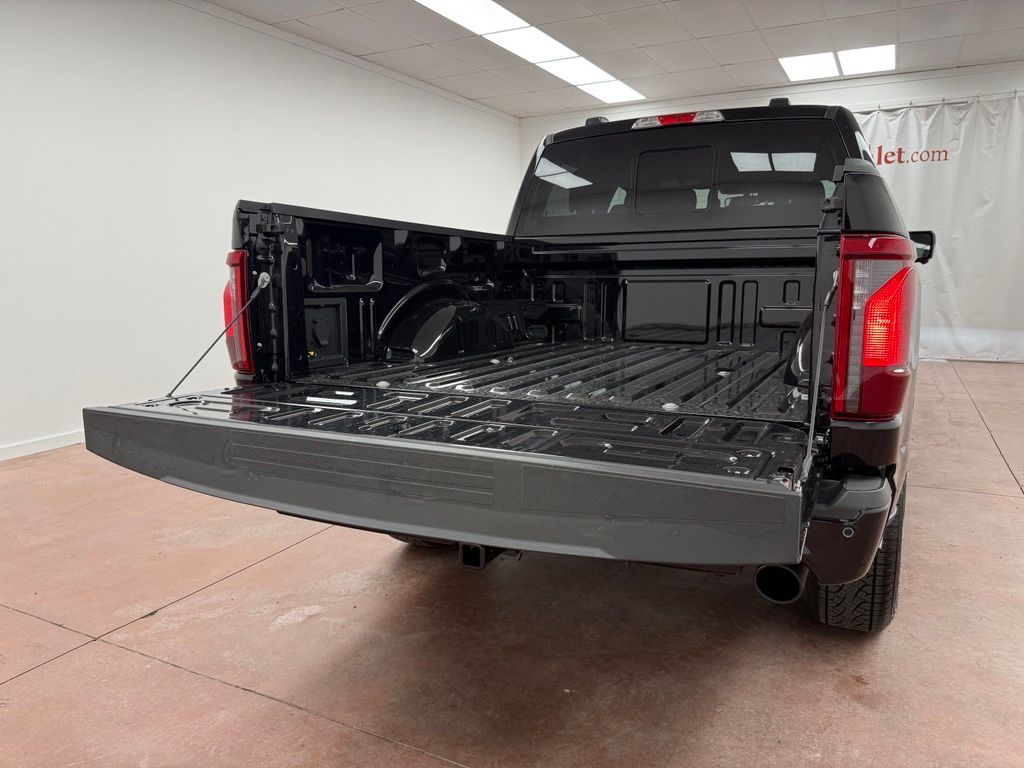 2026 Ford F-150 XLT - Photo 18