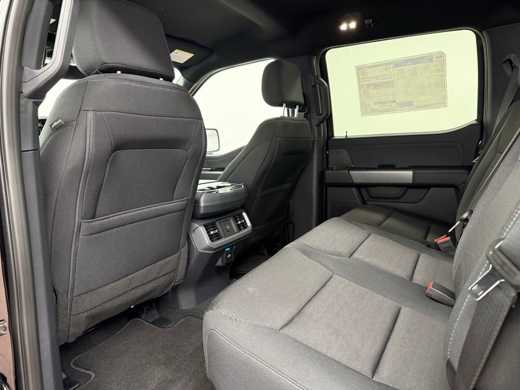 2026 Ford F-150 XLT - Photo 16