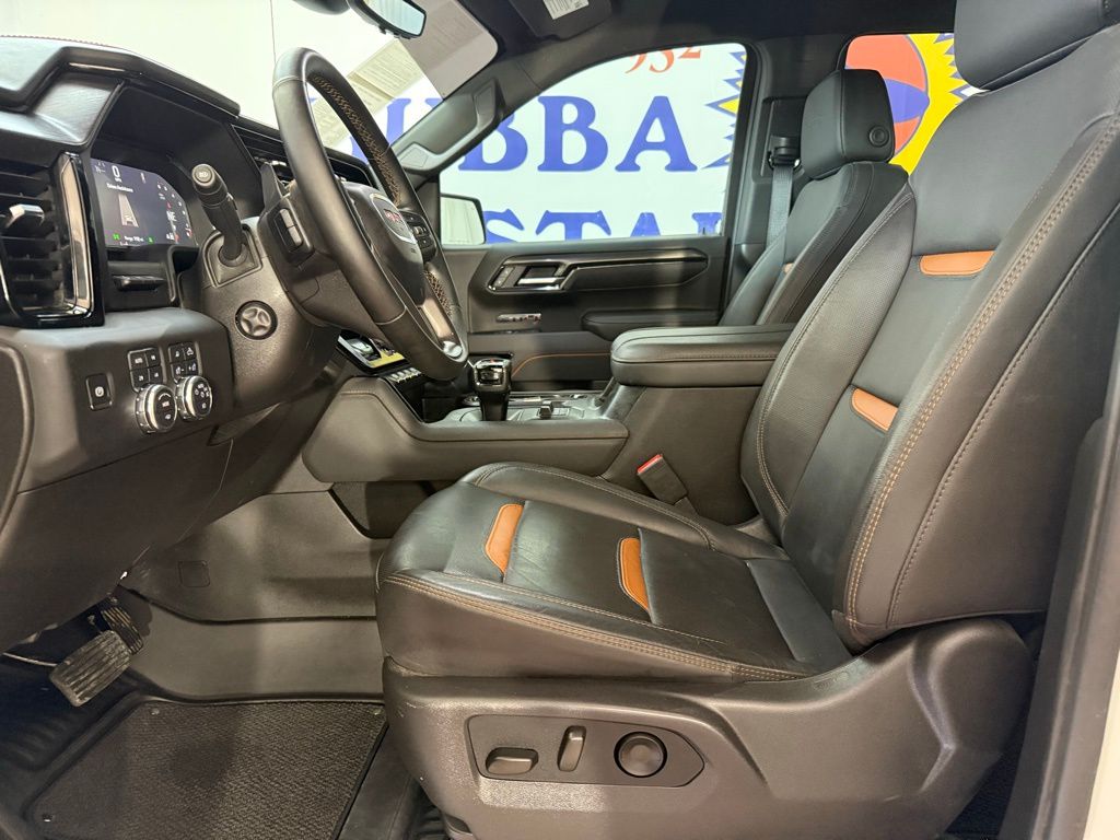 2026 GMC Sierra 1500 AT4 - Photo 11
