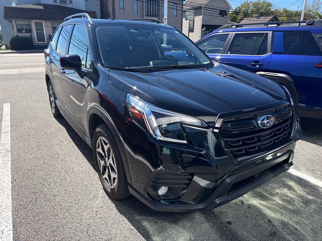Used 2023 Subaru Forester Premium SUV