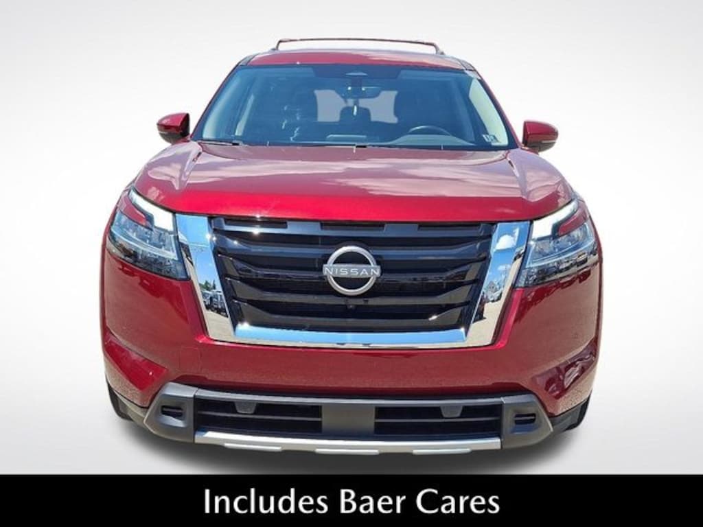 Used 2023 Nissan Pathfinder SL SUV