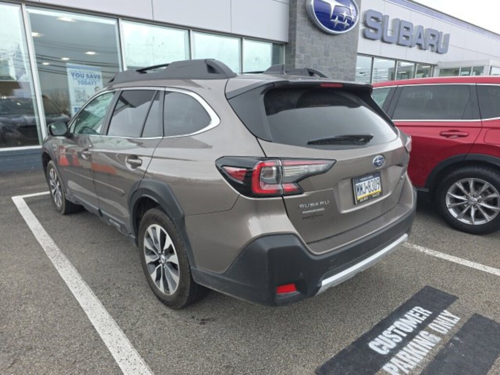Used 2024 Subaru Outback Limited SUV