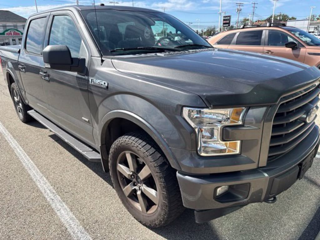 Used 2017 Ford F-150 XLT Truck