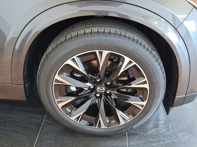 2026 Mazda CX-90 Premium Plus Package - Photo 8