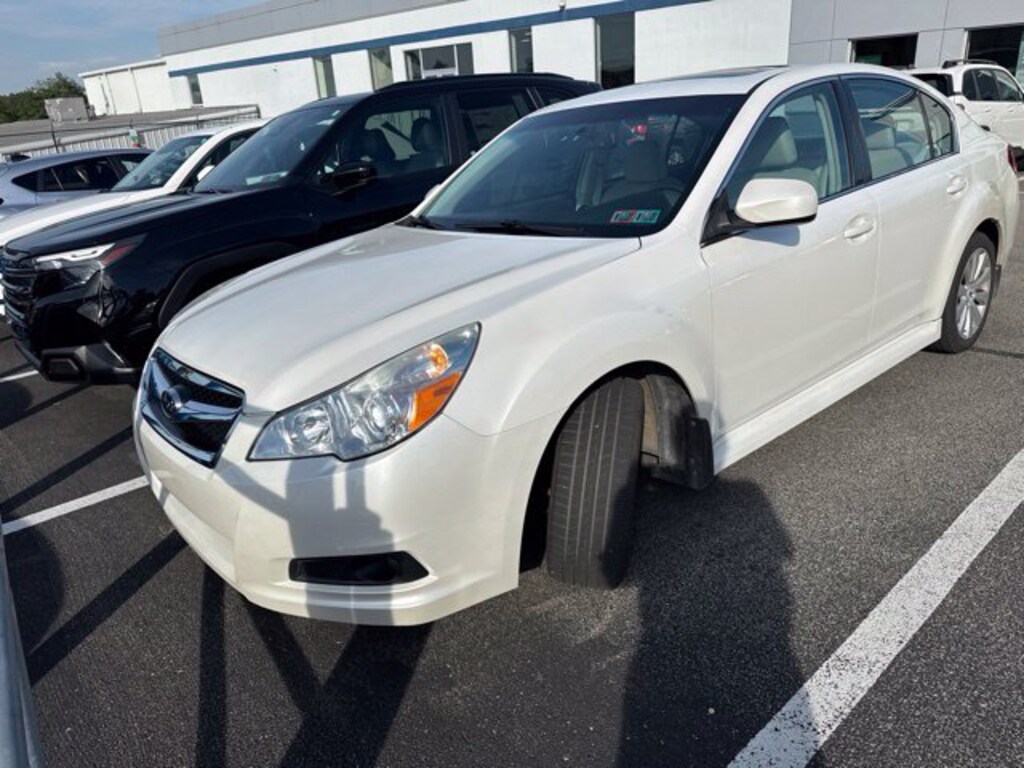 Used 2011 Subaru Legacy 2.5i Limited Sedan
