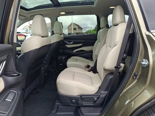 2025 Subaru Ascent Limited - Photo 11