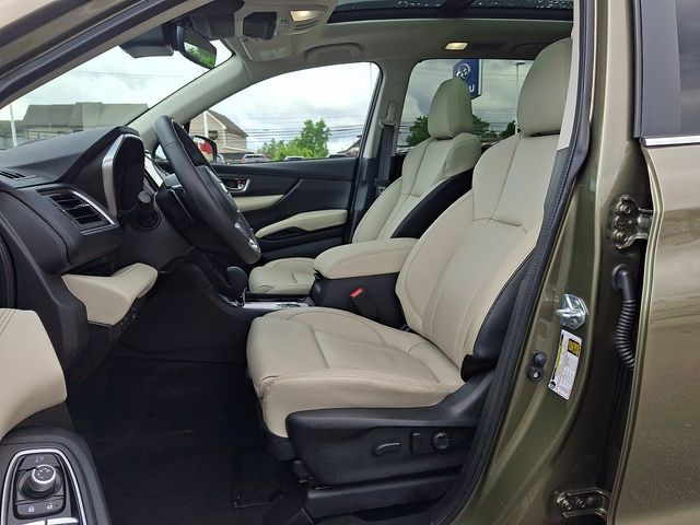 2025 Subaru Ascent Limited - Photo 16