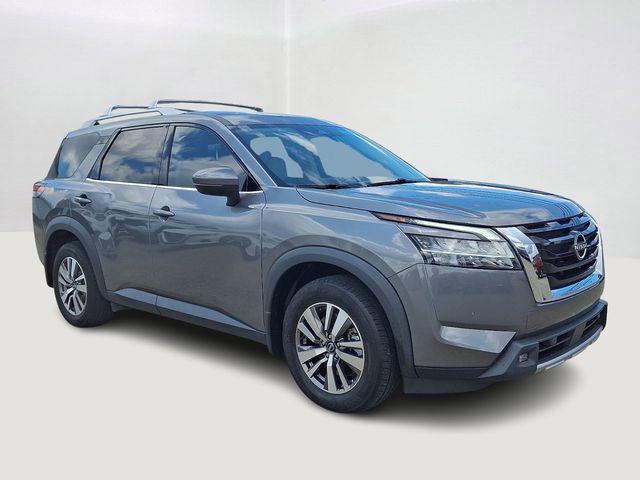 2022 Nissan Pathfinder