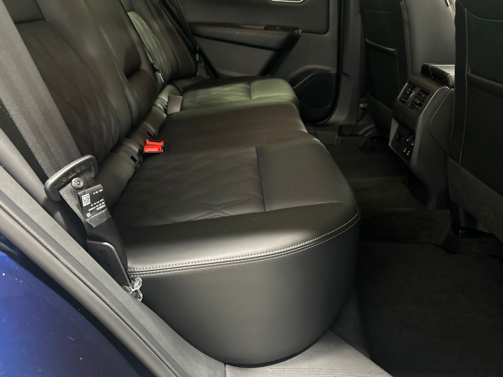 2026 Nissan Rogue Platinum - Photo 53