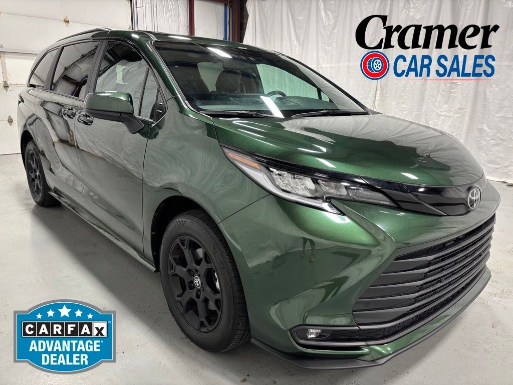 Used 2026 Toyota Sienna Woodland Edition Minivan/Van
