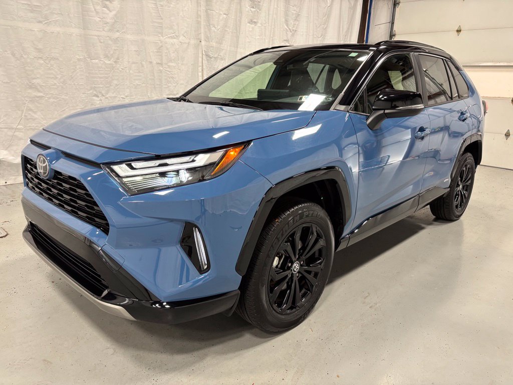 Used 2025 Toyota RAV4 Hybrid XSE SUV
