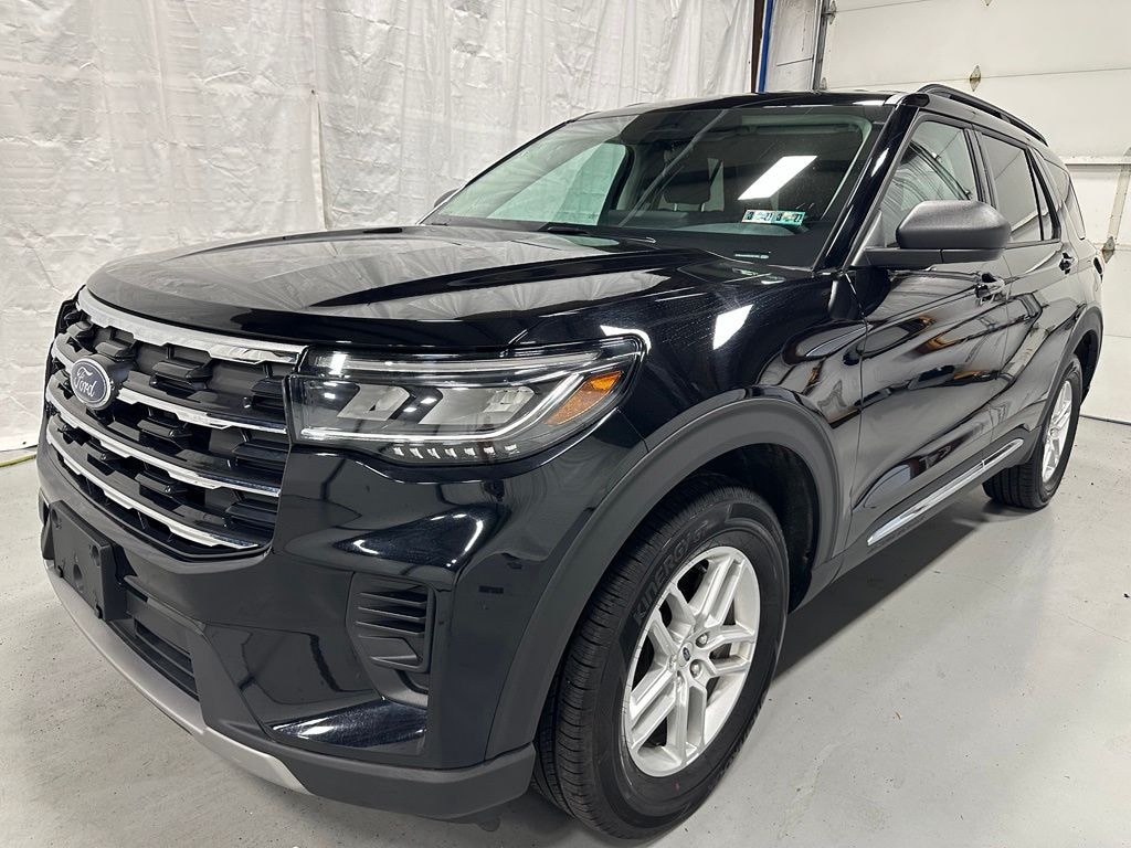 Used 2025 Ford Explorer Active SUV