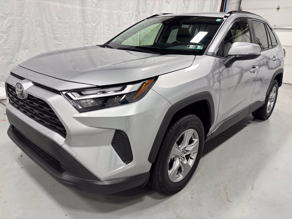 Used 2025 Toyota RAV4 Hybrid XLE SUV