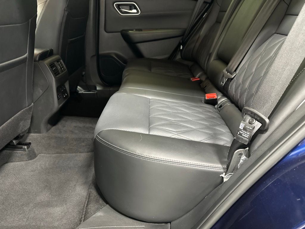 2026 Nissan Rogue Platinum - Photo 45