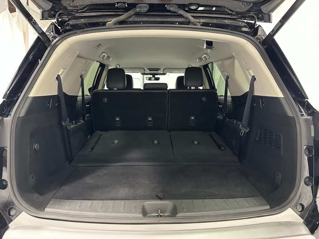 2024 Nissan Pathfinder SL - Photo 45
