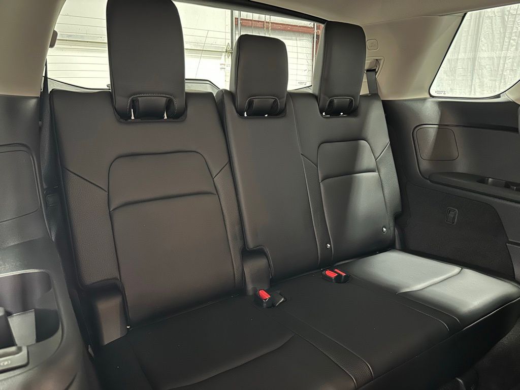 2024 Nissan Pathfinder SL - Photo 52