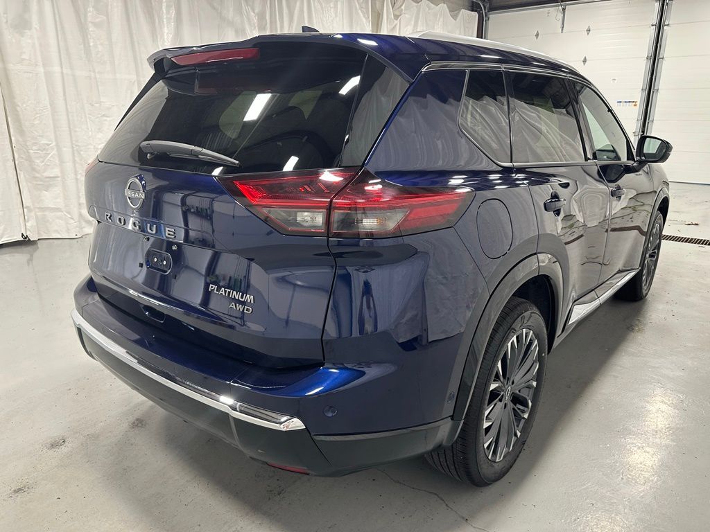 2026 Nissan Rogue Platinum - Photo 7