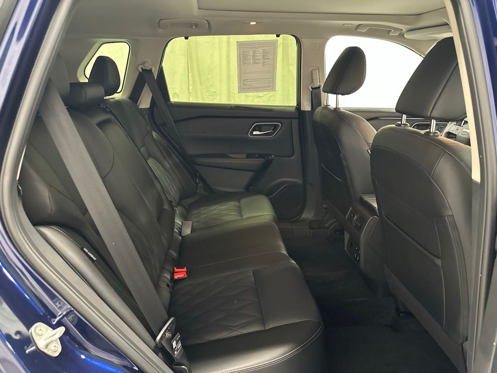 2026 Nissan Rogue Platinum - Photo 55