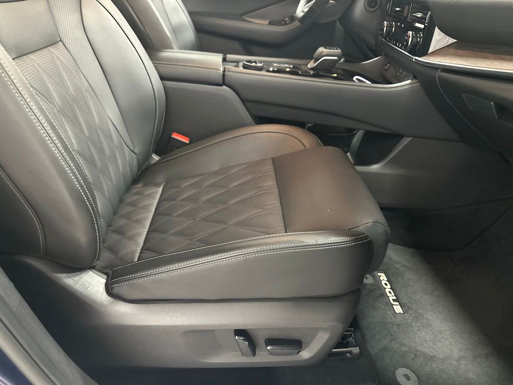 2026 Nissan Rogue Platinum - Photo 59