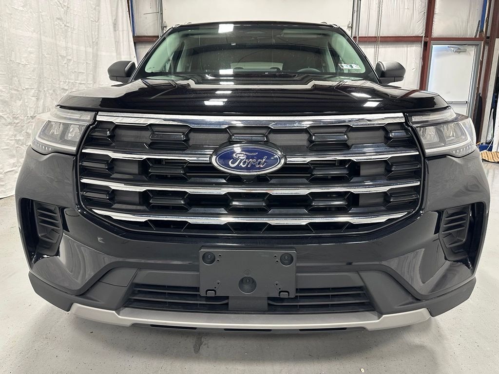 Used 2025 Ford Explorer Active SUV