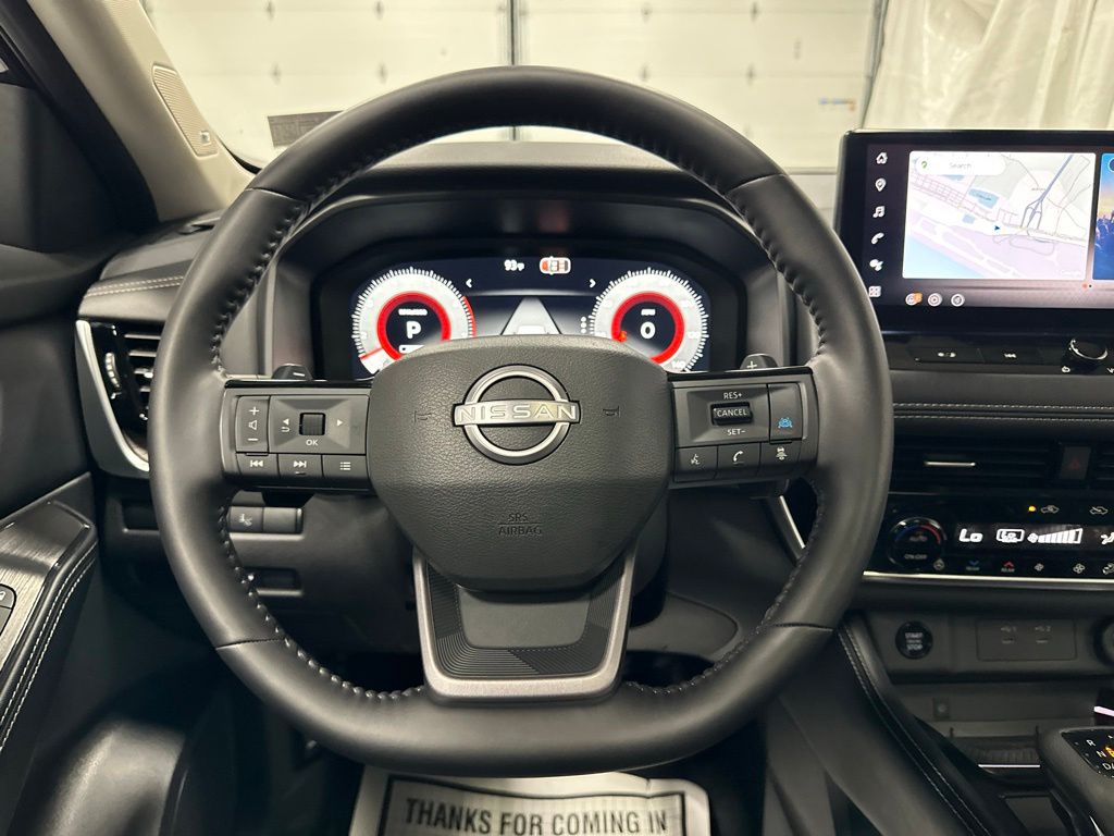 2026 Nissan Rogue Platinum - Photo 18