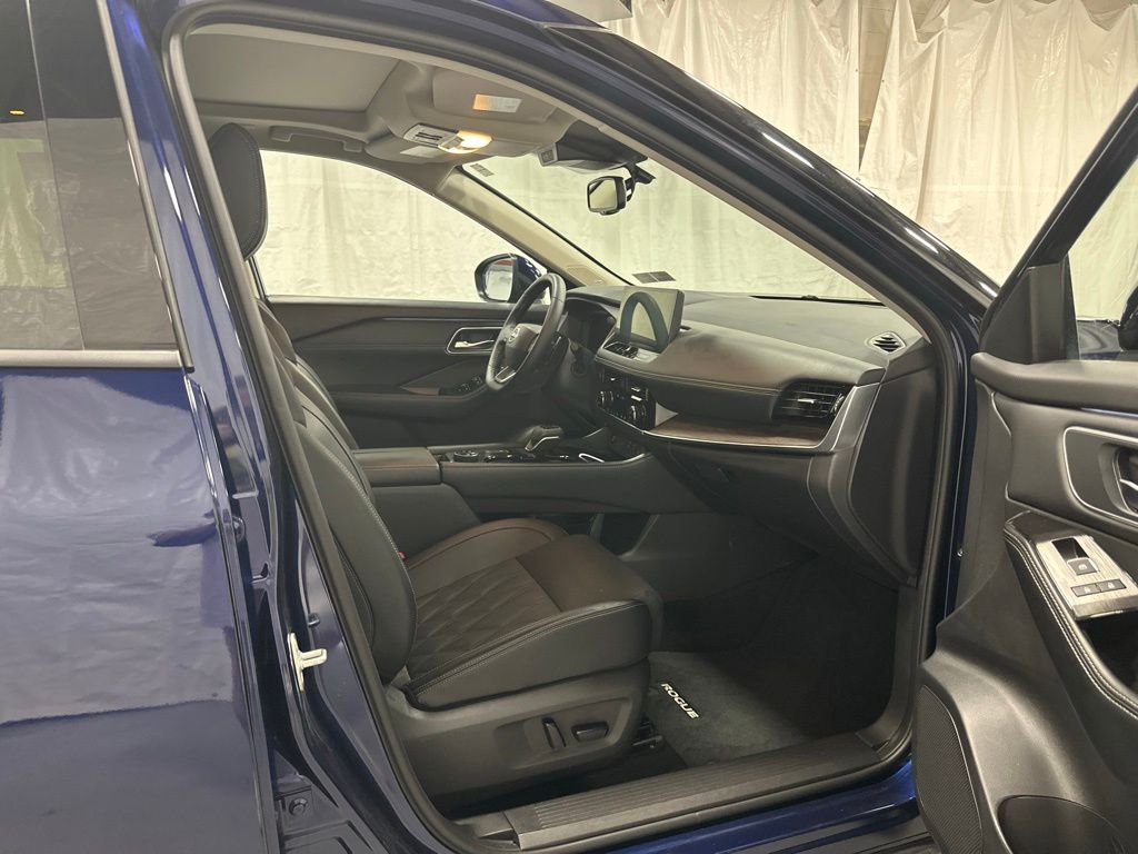 2026 Nissan Rogue Platinum - Photo 58