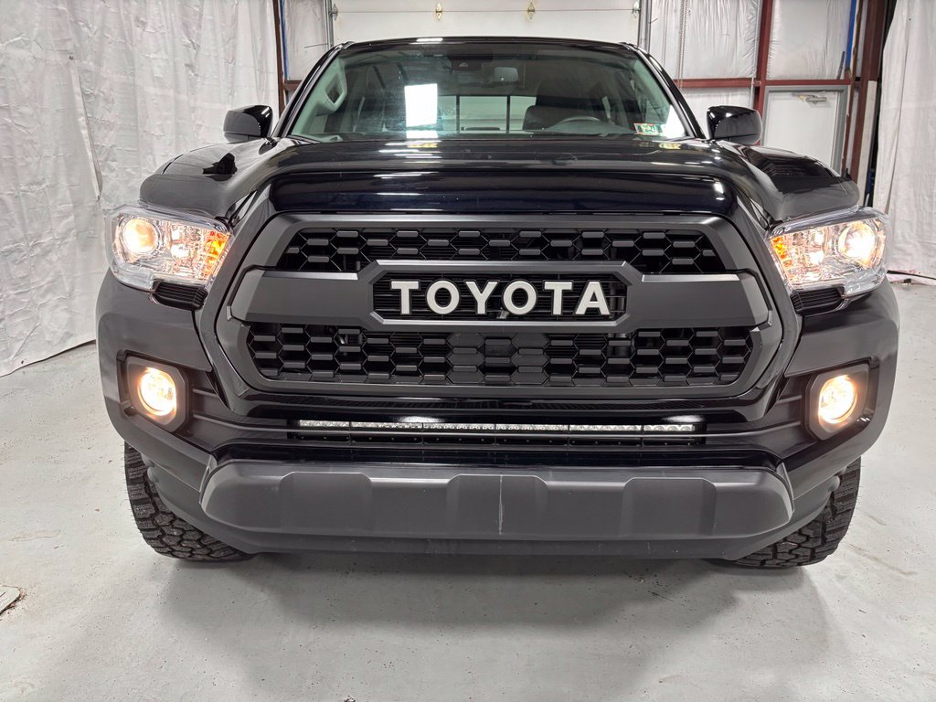 Used 2022 Toyota Tacoma SR5 Truck