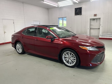 2020 Toyota Camry XLE AWD Sedan