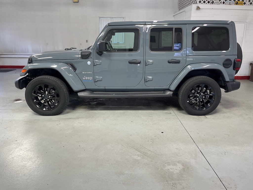 Used 2024 Jeep Wrangler 4xe Sahara SUV